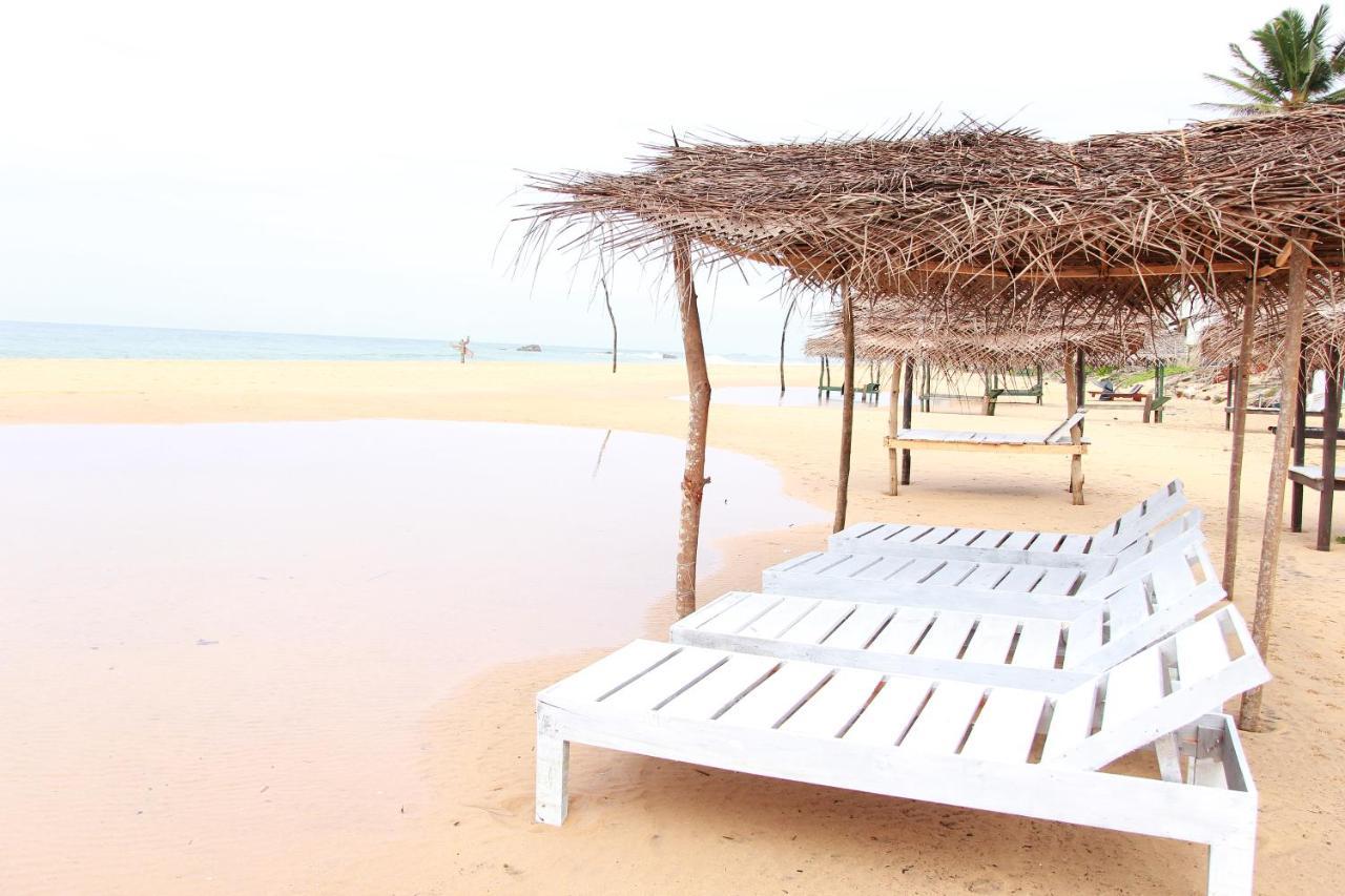 Sun & Fun Hikkaduwa Hotel Exterior photo